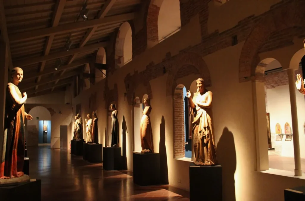 Interior of Museo Nazionale di San Matteo with medieval sculptures